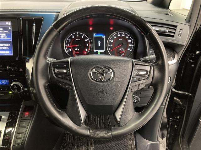 アルファード ２．５Ｓ　タイプゴールド　サンルーフ　ミュージックプレイヤー接続可　後席モニター　バックカメラ　衝突被害軽減システム　ＥＴＣ　両側電動スライド　ＬＥＤヘッドランプ　乗車定員７人　３列シート　ワンオーナー（15枚目）