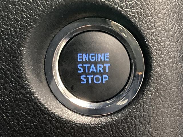 アルファード ２．５Ｓ　タイプゴールド　サンルーフ　ミュージックプレイヤー接続可　後席モニター　バックカメラ　衝突被害軽減システム　ＥＴＣ　両側電動スライド　ＬＥＤヘッドランプ　乗車定員７人　３列シート　ワンオーナー（20枚目）