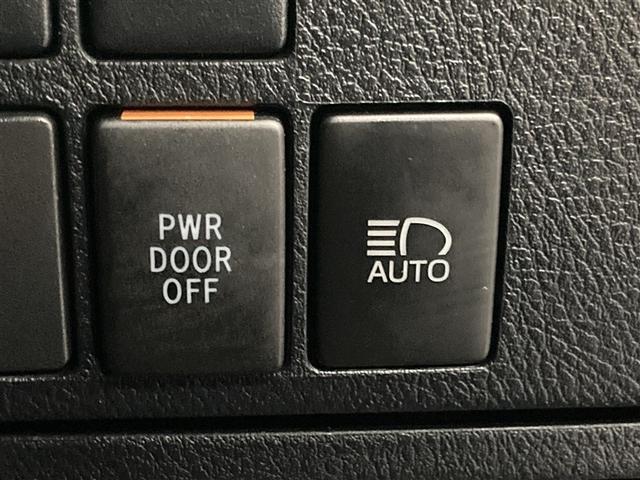 アルファード ２．５Ｓ　タイプゴールド　サンルーフ　ミュージックプレイヤー接続可　後席モニター　バックカメラ　衝突被害軽減システム　ＥＴＣ　両側電動スライド　ＬＥＤヘッドランプ　乗車定員７人　３列シート　ワンオーナー（21枚目）