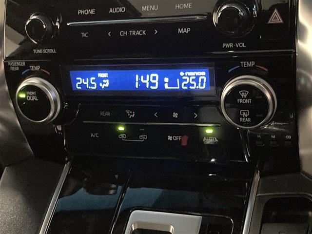 アルファード ２．５Ｓ　タイプゴールド　サンルーフ　ミュージックプレイヤー接続可　後席モニター　バックカメラ　衝突被害軽減システム　ＥＴＣ　両側電動スライド　ＬＥＤヘッドランプ　乗車定員７人　３列シート　ワンオーナー（26枚目）