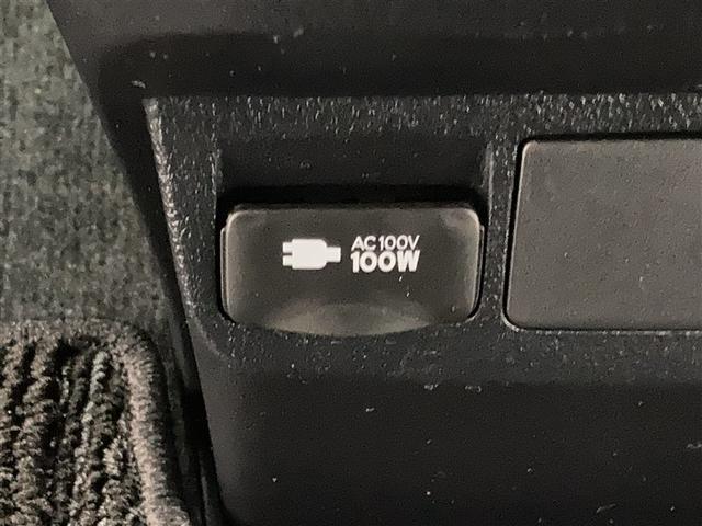 アルファード ２．５Ｓ　タイプゴールド　サンルーフ　ミュージックプレイヤー接続可　後席モニター　バックカメラ　衝突被害軽減システム　ＥＴＣ　両側電動スライド　ＬＥＤヘッドランプ　乗車定員７人　３列シート　ワンオーナー（30枚目）