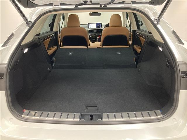 ＲＸ ＲＸ３００　バージョンＬ　革シート　サンルーフ　４ＷＤ　フルセグ　メモリーナビ　ＤＶＤ再生　ミュージックプレイヤー接続可　バックカメラ　衝突被害軽減システム　ＥＴＣ　ＬＥＤヘッドランプ　アイドリングストップ（11枚目）