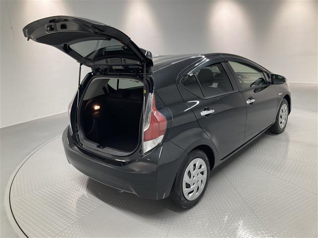 アクア Ｓスタイルブラック　ワンセグ　メモリーナビ　ミュージックプレイヤー接続可　バックカメラ　衝突被害軽減システム　ＥＴＣ　ワンオーナー（7枚目）