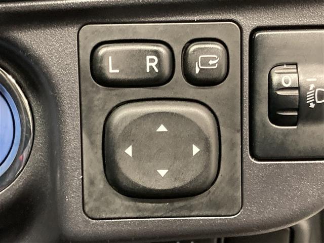 アクア Ｓスタイルブラック　ワンセグ　メモリーナビ　ミュージックプレイヤー接続可　バックカメラ　衝突被害軽減システム　ＥＴＣ　ワンオーナー（17枚目）