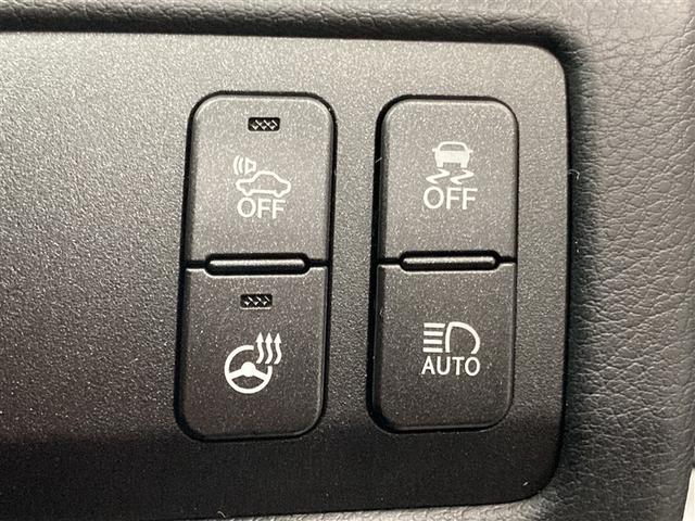 ＧＳ ＧＳ３００ｈ　Ｆスポーツ　革シート　フルセグ　メモリーナビ　ＤＶＤ再生　ミュージックプレイヤー接続可　バックカメラ　衝突被害軽減システム　ＥＴＣ　ＬＥＤヘッドランプ　ワンオーナー　フルエアロ（19枚目）