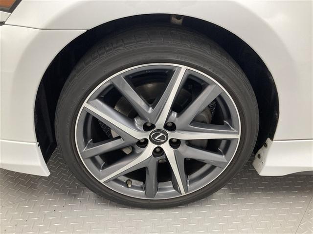 ＧＳ ＧＳ３００ｈ　Ｆスポーツ　革シート　フルセグ　メモリーナビ　ＤＶＤ再生　ミュージックプレイヤー接続可　バックカメラ　衝突被害軽減システム　ＥＴＣ　ＬＥＤヘッドランプ　ワンオーナー　フルエアロ（30枚目）