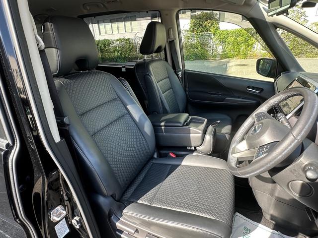 セレナ ハイウェイスターＶ　大画面ナビ　　ＴＶ　プロパイロット　バックカメラ　全周囲カメラ　インテリジェントルームミラー　両側ハンズフリーオートスライドドア　　ＬＥＤヘッド（10枚目）