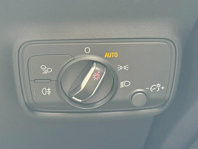 ＴＴＳクーペ ２．０ＴＦＳＩ　クワトロ　ＫＷ車高調　１９アルミ　バーチャルコックピット　マトリクスＬＥＤ　フルセグＴＶ　Ｂカメラ　ＥＴＣ　前後ドラレコ　革シート　パワーシート　シートヒーター　クルコン　Ｃセンサー　Ｐサポート　パドルシフト（31枚目）
