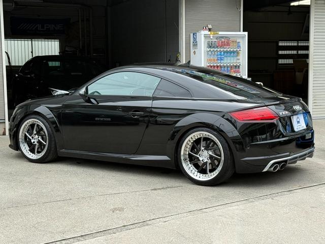 ＴＴＳクーペ ２．０ＴＦＳＩ　クワトロ　ＫＷ車高調　１９アルミ　バーチャルコックピット　マトリクスＬＥＤ　フルセグＴＶ　Ｂカメラ　ＥＴＣ　前後ドラレコ　革シート　パワーシート　シートヒーター　クルコン　Ｃセンサー　Ｐサポート　パドルシフト（47枚目）