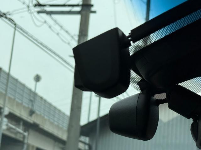 ＬＳ ＬＳ６００ｈ　Ｆスポーツ　サンルーフ　黒革シート　パワーシート　シートヒーター＆エアーシート　レーダークルーズ　ＢＳＭ　純正ＨＤＤナビ　フルセグＴＶ　Ｂカメラ　ＥＴＣ　ドラレコ　ステアリングヒーター　パワートランク（22枚目）