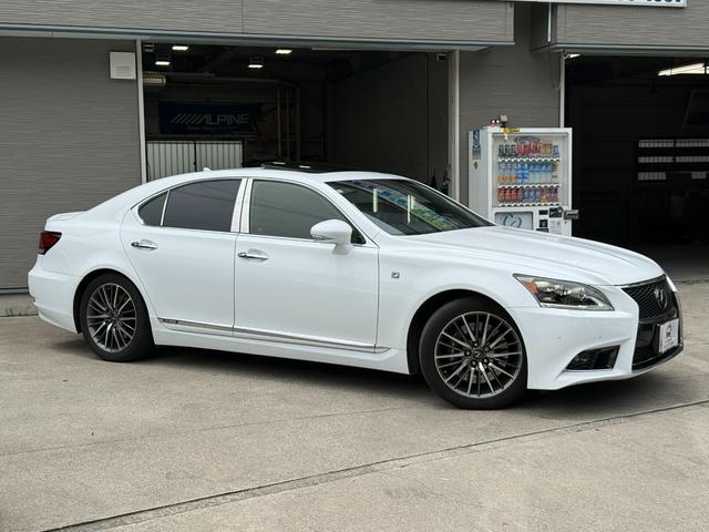 ＬＳ ＬＳ６００ｈ　Ｆスポーツ　サンルーフ　黒革シート　パワーシート　シートヒーター＆エアーシート　レーダークルーズ　ＢＳＭ　純正ＨＤＤナビ　フルセグＴＶ　Ｂカメラ　ＥＴＣ　ドラレコ　ステアリングヒーター　パワートランク（47枚目）