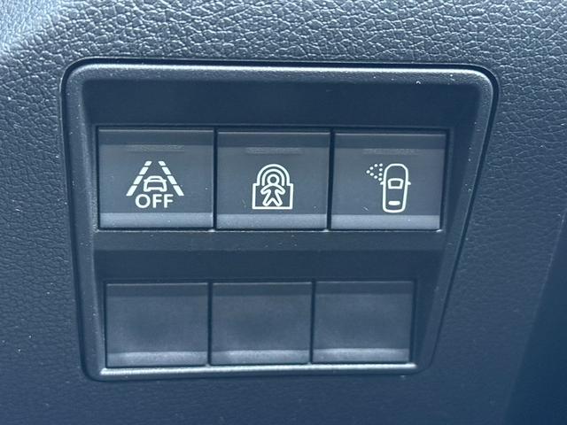 ベルランゴ シャイン パノラミックガラスルーフ メーカ-ディスプレイ Carplay/アンドロイドオート バック&サイドカメラ ETC クルーズコントロール クリアランスソナー レーンキープ ブラインドスポット(23枚目)