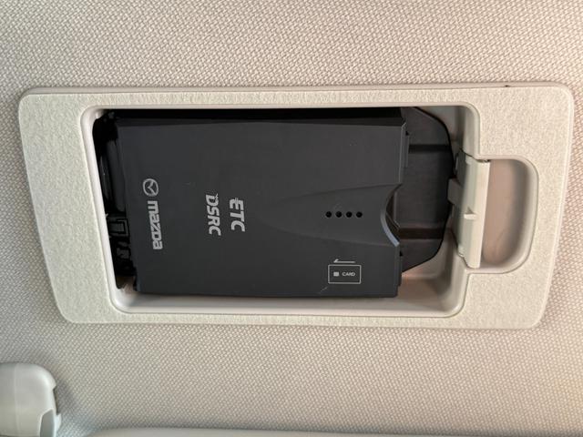 ＣＸ－５ ＸＤ　プロアクティブ　セーフティクルーズパッケージ　純正ナビ　フルセグＴＶ　ＤＶＤ　ＢＯＳＥサウンド　バック＆サイドカメラ　ＥＴＣ　ドラレコ　スマートキー　ＬＥＤヘッドライト　ＦＯＧランプ　純正１７インチアルミ（16枚目）