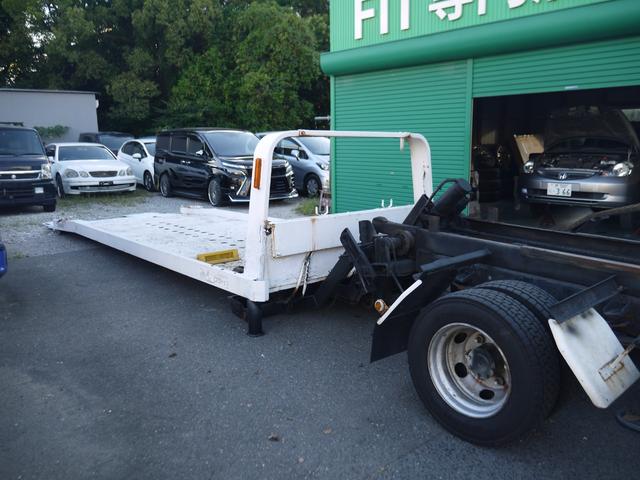 キャンター 超ロングＤＸターボ　積載車　荷台極東フルフラット　荷台リモコン有　積載２９５０ｋｇ　６速　ディーゼルターボ　記録簿／１２ヵ月記録１５枚以上有り（5枚目）