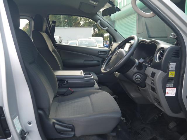 ＮＶ３５０キャラバンバン ロングＤＸ　両側スライドドア　衝突軽減ブレーキ　６人乗り　地デジＴＶ　ナビ　ブルートゥース　バックカメラ　ＥＴＣ　記録簿有　キーレス　禁煙車　電格ミラー　Ｗエアーバック（11枚目）