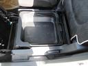 助手席シート下収納