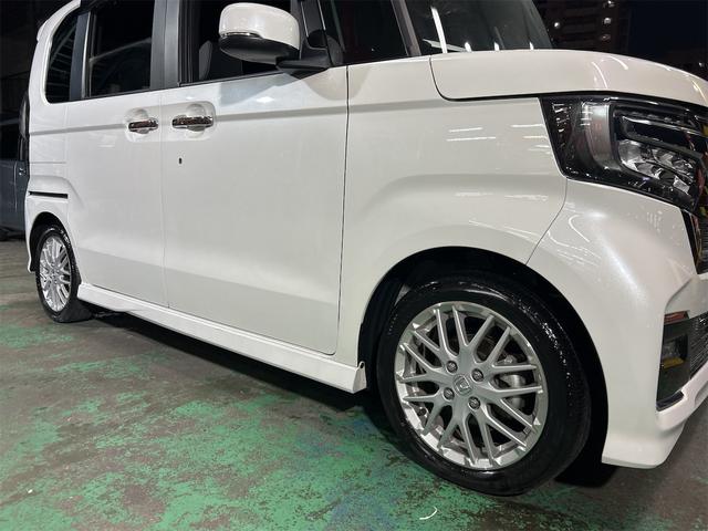 Ｎ－ＢＯＸカスタム Ｌターボ　メモリーナビ　Ｂｌｕｅｔｏｏｔｈオーディオ　ＤＶＤ　フルセグ　追尾式クルーズコントロール　ＩＣターボ　パドルシフト　ＬＥＤライト　フォグ　シーケンシャルウィンカー　純正アルミ　両側パワスラ（9枚目）