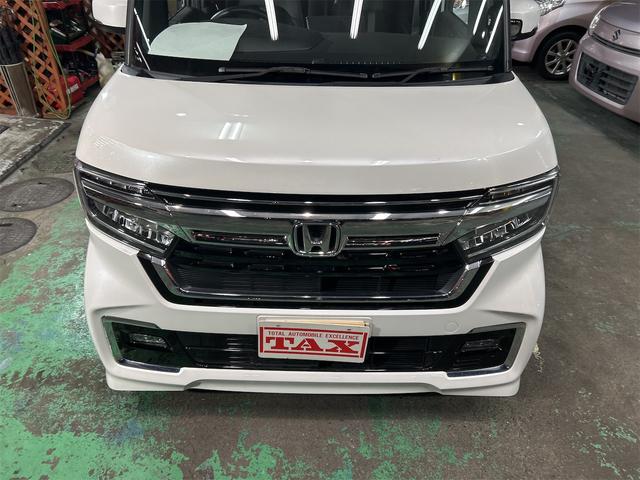 Ｎ－ＢＯＸカスタム Ｌターボ　メモリーナビ　Ｂｌｕｅｔｏｏｔｈオーディオ　ＤＶＤ　フルセグ　追尾式クルーズコントロール　ＩＣターボ　パドルシフト　ＬＥＤライト　フォグ　シーケンシャルウィンカー　純正アルミ　両側パワスラ（11枚目）