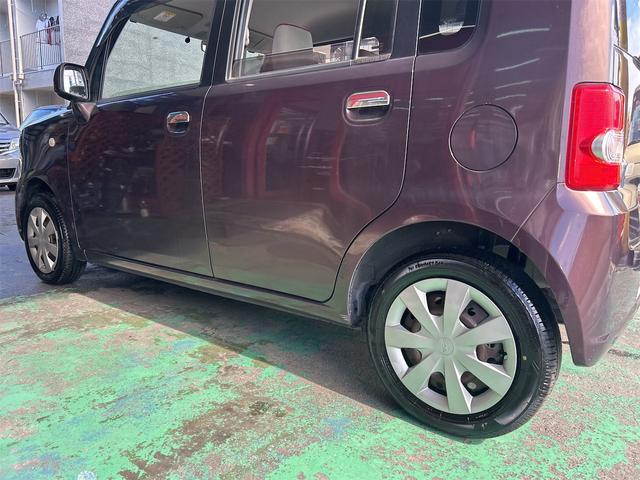 ムーヴコンテ Ｘ　コンピューター診断済　メモリーナビ　Ｂｌｕｅｔｏｏｔｈオーディオ　ＤＶＤ　フルセグ　スマートキー２個　アイドリングストップ　ベンチ―シート　アームレスト（収納ＢＯＸ付き）（17枚目）