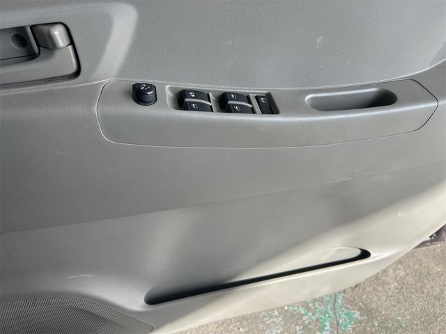 ムーヴコンテ Ｘ　コンピューター診断済　メモリーナビ　Ｂｌｕｅｔｏｏｔｈオーディオ　ＤＶＤ　フルセグ　スマートキー２個　アイドリングストップ　ベンチ―シート　アームレスト（収納ＢＯＸ付き）（51枚目）