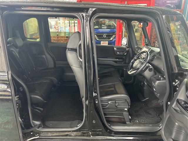 Ｎ－ＢＯＸカスタム Ｇ・Ｌターボホンダセンシング　コンピューター診断済　ＩＣターボ　メモリーナビ　Ｂｌｕｅｔｏｏｔｈオーディオ　ＤＶＤ　フルセグ　スマートキー　プッシュスタート　ＬＥＤライト・フォグ　純正シーケシャルウィンカー　純正アルミ（22枚目）