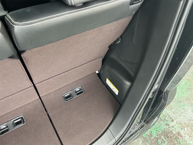 Ｎ－ＢＯＸカスタム Ｇ・Ｌターボホンダセンシング　コンピューター診断済　ＩＣターボ　メモリーナビ　Ｂｌｕｅｔｏｏｔｈオーディオ　ＤＶＤ　フルセグ　スマートキー　プッシュスタート　ＬＥＤライト・フォグ　純正シーケシャルウィンカー　純正アルミ（30枚目）