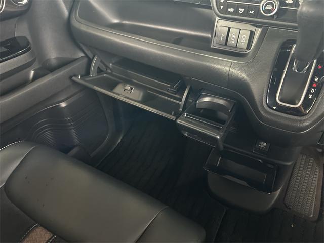 Ｎ－ＢＯＸカスタム Ｇ・Ｌターボホンダセンシング　コンピューター診断済　ＩＣターボ　メモリーナビ　Ｂｌｕｅｔｏｏｔｈオーディオ　ＤＶＤ　フルセグ　スマートキー　プッシュスタート　ＬＥＤライト・フォグ　純正シーケシャルウィンカー　純正アルミ（36枚目）