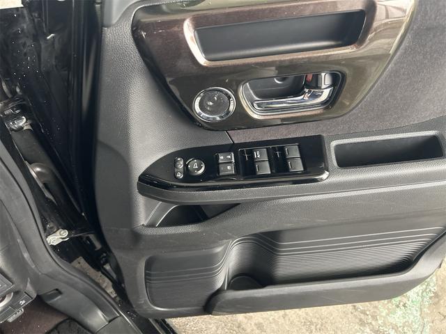 Ｎ－ＢＯＸカスタム Ｇ・Ｌターボホンダセンシング　コンピューター診断済　ＩＣターボ　メモリーナビ　Ｂｌｕｅｔｏｏｔｈオーディオ　ＤＶＤ　フルセグ　スマートキー　プッシュスタート　ＬＥＤライト・フォグ　純正シーケシャルウィンカー　純正アルミ（46枚目）