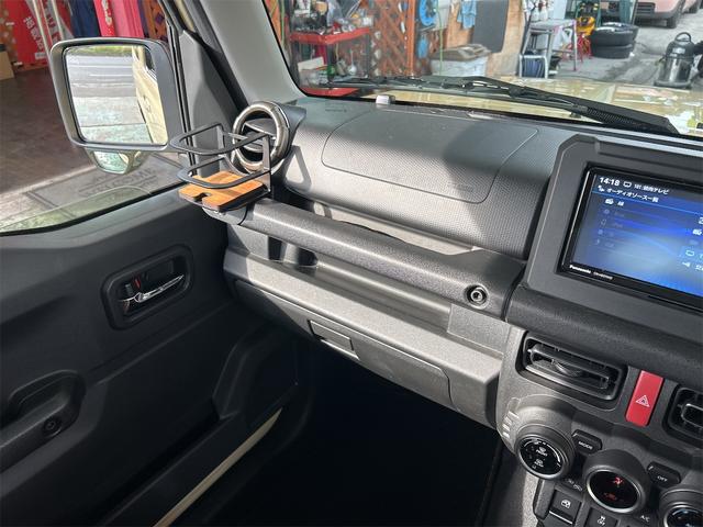 ジムニー XC 4WD×ICターボ メモリーナビ Bluetoothオーディオ フルセグ スマートキー レーブレ 背面タイヤ ツートンカラー オートエアコン カップホルダー 社外ブラウンシートカバー(42枚目)