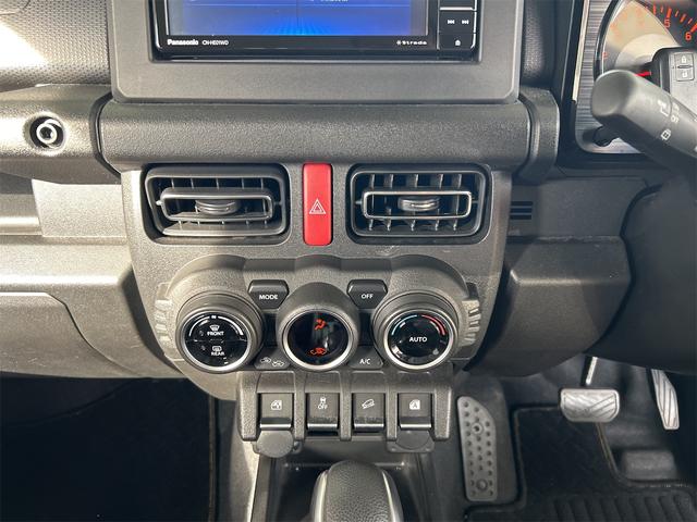 ジムニー XC 4WD×ICターボ メモリーナビ Bluetoothオーディオ フルセグ スマートキー レーブレ 背面タイヤ ツートンカラー オートエアコン カップホルダー 社外ブラウンシートカバー(44枚目)