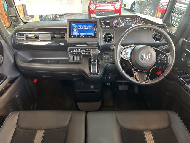 Ｎ－ＢＯＸカスタム Ｌターボ　ホンダセンシング　ＩＣターボ　純正ナビ　Ｂｌｕｅｔｏｏｔｈオーディオ　フルセグ　ＤＶＤ　電子パーキング　ブレーキホールド　追尾式レーダー　純正アルミ　ＬＥＤライト（シーケシャルウィンカー）（29枚目）