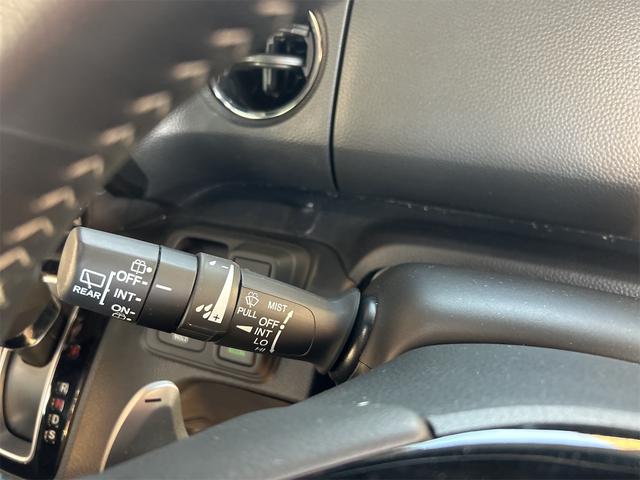 Ｎ－ＢＯＸカスタム Ｌターボ　ホンダセンシング　ＩＣターボ　純正ナビ　Ｂｌｕｅｔｏｏｔｈオーディオ　フルセグ　ＤＶＤ　電子パーキング　ブレーキホールド　追尾式レーダー　純正アルミ　ＬＥＤライト（シーケシャルウィンカー）（55枚目）