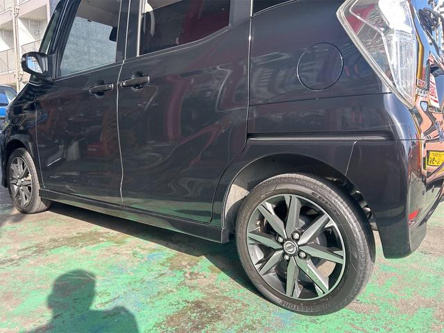 デイズルークス ハイウェイスター　Ｘ　Ｇパッケージ　コンピューター診断済み　後期モデル　メモリーナビ　Ｂｌｕｅｔｏｏｔｈオーディオ　ＤＶＤ　フルセグ　全方位カメラ　両側自動ドア　ＨＩＤライト　フォグ　純正アルミ（17枚目）