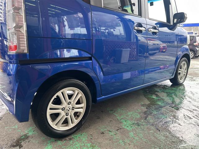 N-BOX G SSあんしんパッケージ コンピューター診断済 後期 メモリーナビ Bluetoothオーディオ DVD フルセグ ETC 両側自動ドア シートヒーター HIDライト バックシートテーブル リアスライドシート ホワイトアルミ(11枚目)