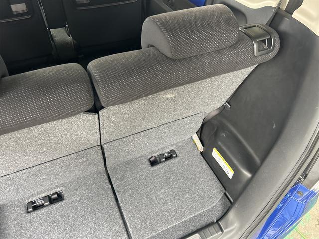 N-BOX G SSあんしんパッケージ コンピューター診断済 後期 メモリーナビ Bluetoothオーディオ DVD フルセグ ETC 両側自動ドア シートヒーター HIDライト バックシートテーブル リアスライドシート ホワイトアルミ(34枚目)