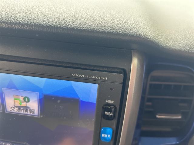 N-BOX G SSあんしんパッケージ コンピューター診断済 後期 メモリーナビ Bluetoothオーディオ DVD フルセグ ETC 両側自動ドア シートヒーター HIDライト バックシートテーブル リアスライドシート ホワイトアルミ(43枚目)