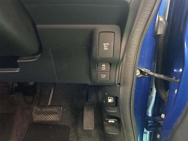 N-BOX G SSあんしんパッケージ コンピューター診断済 後期 メモリーナビ Bluetoothオーディオ DVD フルセグ ETC 両側自動ドア シートヒーター HIDライト バックシートテーブル リアスライドシート ホワイトアルミ(51枚目)