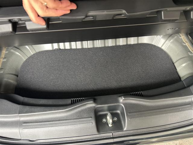 N-BOXカスタム G・Lパッケージ コンピューター診断済 走行4.4万キロ 後期 メモリーナビ Bluetoothオーディオ DVD フルセグ 自動ドア HIDライト フォグランプ 社外アルミ バックシートテーブル リアスライドシート(40枚目)