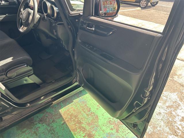 Ｎ－ＢＯＸカスタム Ｇ・Ａパッケージ　メモリーナビ　地デジ　ＥＴＣ　ステアスイッチ　自動ドア　スマートキー　メーター不良交換歴有　ベンチシート　アームレスト　ＨＩＤライト　フォグランプ　レーダーブレーキサポート　サイドエアバック（22枚目）