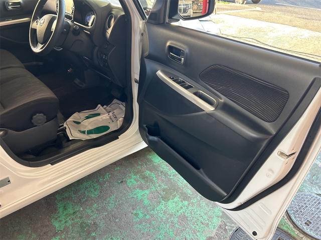 デイズルークス ハイウェイスター　ターボ　メモリーナビ　ＤＶＤ　フルセグ　両側パワースライドドア　レーダーブレーキ　ＩＣターボ　スマートキー　プッシュスタート　リアサーキュレーター　タッチパネル式オートエアコン　全方位カメラ（23枚目）