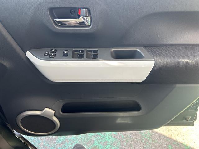 ハスラー Ｆリミテッド　特別限定車　ツートンカラー　専用色バンパーガーニッシュ　メモリーナビ　Ｂｌｕｅｔｏｏｔｈオーディオ　ＤＶＤ再生　フルセグ　スマートキー２個　純正スチールホイール　ＨＩＤライト（50枚目）