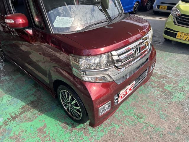 N-BOXカスタム G ターボSS安心パッケージ 後期×水冷直列3気筒DOHC12バルブターボ メモリーナビ ワンセグ スマートキー 純正15インチアルミ アイドリングストップ ベンチシート アームレスト クルコン(10枚目)