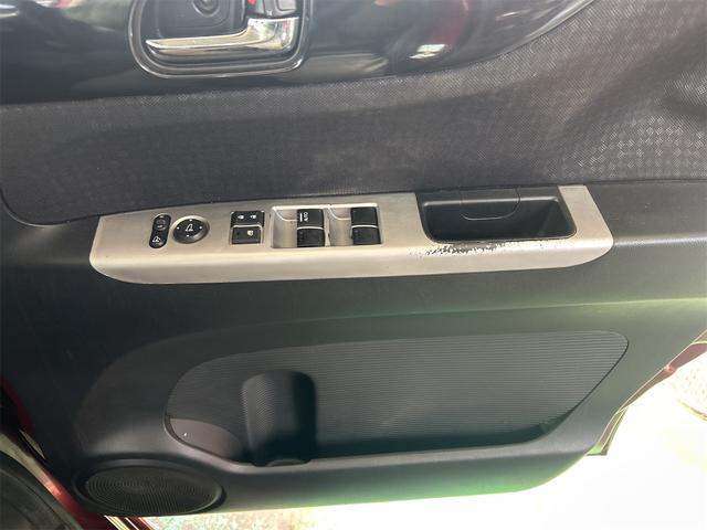 N-BOXカスタム G ターボSS安心パッケージ 後期×水冷直列3気筒DOHC12バルブターボ メモリーナビ ワンセグ スマートキー 純正15インチアルミ アイドリングストップ ベンチシート アームレスト クルコン(63枚目)