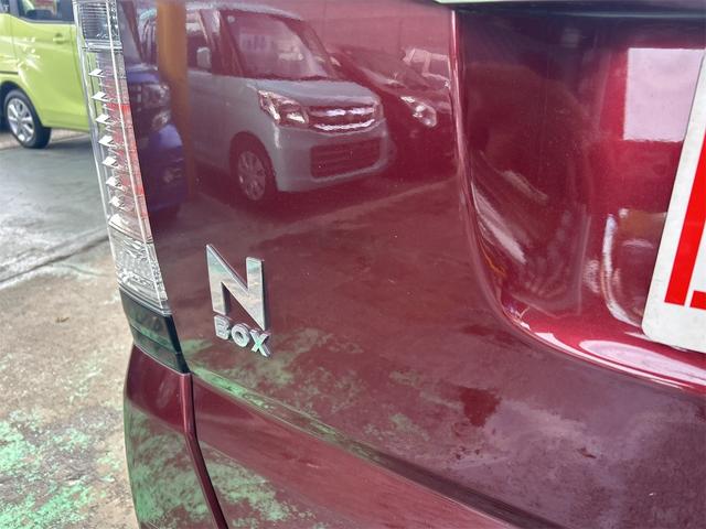 N-BOXカスタム G ターボSS安心パッケージ 後期×水冷直列3気筒DOHC12バルブターボ メモリーナビ ワンセグ スマートキー 純正15インチアルミ アイドリングストップ ベンチシート アームレスト クルコン(73枚目)