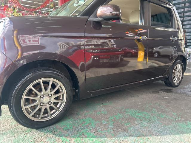 N-ONE G・Lパッケージ 純正CDデッキ HDMI接続端子 スマートキー二つ プッシュスタート HIDオートライト イカリング ベンチシート シートリフター アームレスト オートエアコン 社外アルミ(15枚目)