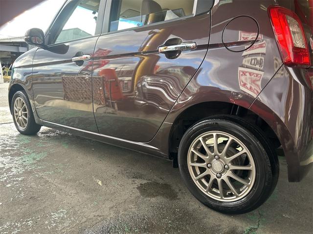 N-ONE G・Lパッケージ 純正CDデッキ HDMI接続端子 スマートキー二つ プッシュスタート HIDオートライト イカリング ベンチシート シートリフター アームレスト オートエアコン 社外アルミ(17枚目)