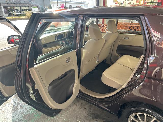 N-ONE G・Lパッケージ 純正CDデッキ HDMI接続端子 スマートキー二つ プッシュスタート HIDオートライト イカリング ベンチシート シートリフター アームレスト オートエアコン 社外アルミ(36枚目)