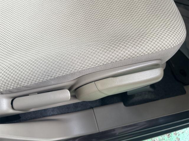 N-ONE G・Lパッケージ 純正CDデッキ HDMI接続端子 スマートキー二つ プッシュスタート HIDオートライト イカリング ベンチシート シートリフター アームレスト オートエアコン 社外アルミ(56枚目)