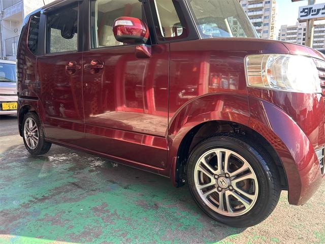 N-BOX G・Lパッケージ パワースライドドア 純正CDデッキ ステアスイッチ スマートキー プッシュスタート オートエアコン 純正アルミ(2024年製タイヤ) アームレスト コンピューター診断済み(9枚目)