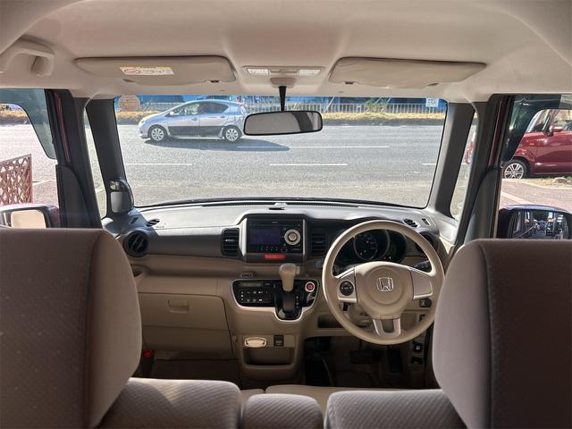 N-BOX G・Lパッケージ パワースライドドア 純正CDデッキ ステアスイッチ スマートキー プッシュスタート オートエアコン 純正アルミ(2024年製タイヤ) アームレスト コンピューター診断済み(32枚目)